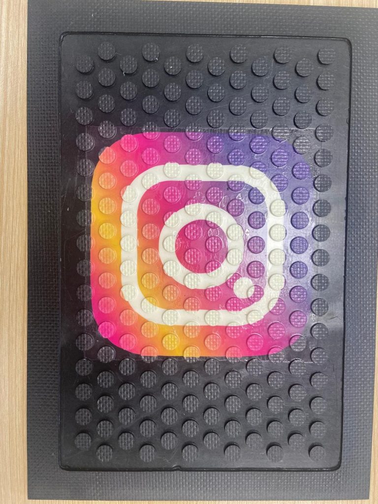 tapico-tapis-caoutchouc-personnalisé-ou-uni-sur-mesure-pour-professionnels-INSTAGRAM