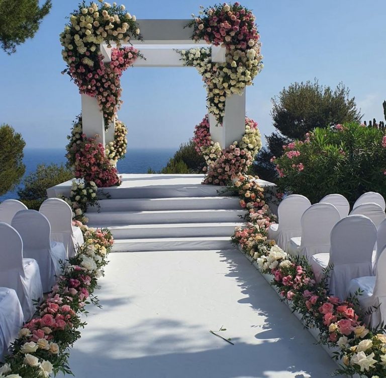 tapico-tapis-evenementiel-pvc-personnalisé-ou-uni-pour-professionnels-hotels-cour-mariage