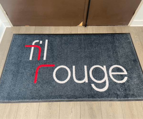 tapico-tapis-antisalissure-personnalisé-ou-uni-sur-mesure-pour-professionnels-fil-rouge