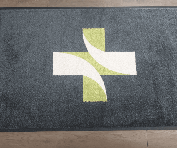 tapico-tapis-antisalissure-personnalisé-ou-uni-sur-mesure-pour-professionnels-pharmacie-batignolles