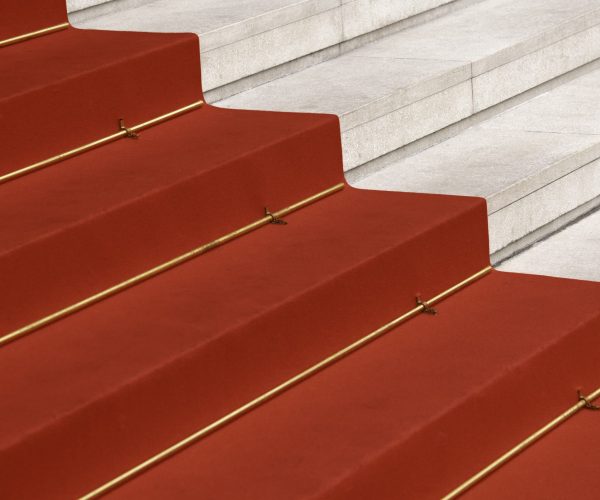 tapico-tapis-evenementiel-pvc-personnalisé-ou-uni-pour-professionnels-hotels-cour-elysees-Paris
