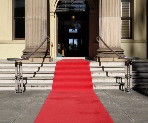 tapico-tapis-evenementiel-PVC-personnalisé-ou-uni-sur-mesure-pour-professionnels-hotels-mariages